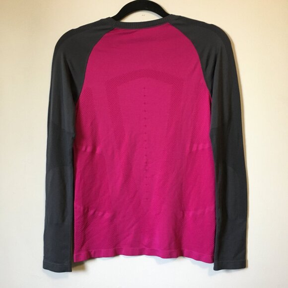 Retro Two Colour Raglan Sleeve Athletic Top - Picture 3 of 13